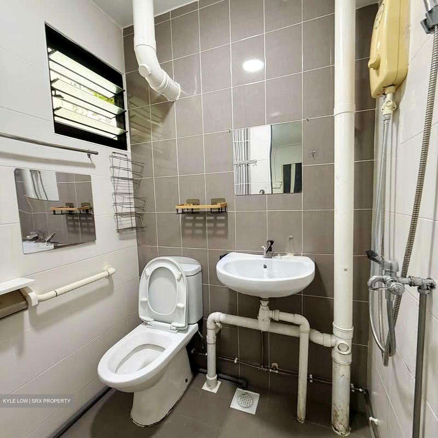 Hong Kah Ville (D22), Shop House #573455681